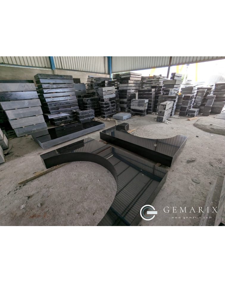 Production Black Curved Kerb